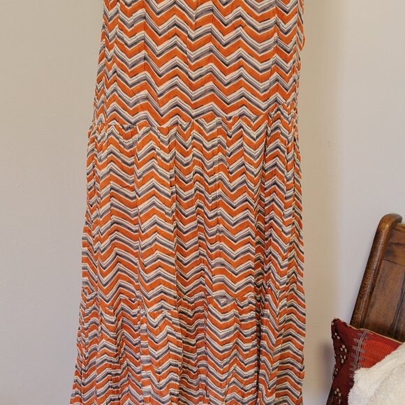 NWT Solitaire by Ravi Khosla Chevron pattern Orange Skirt Size S - Picture 4 of 7